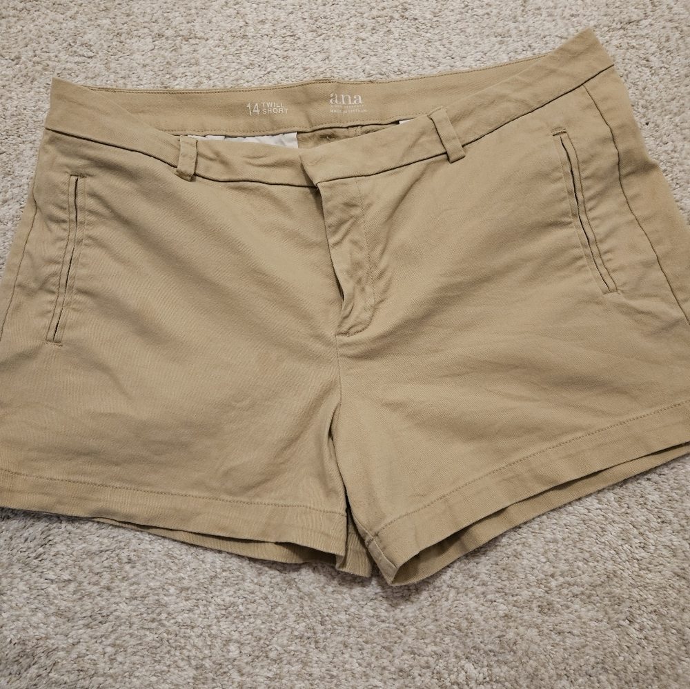 a.n.a Khaki Twill Shorts
